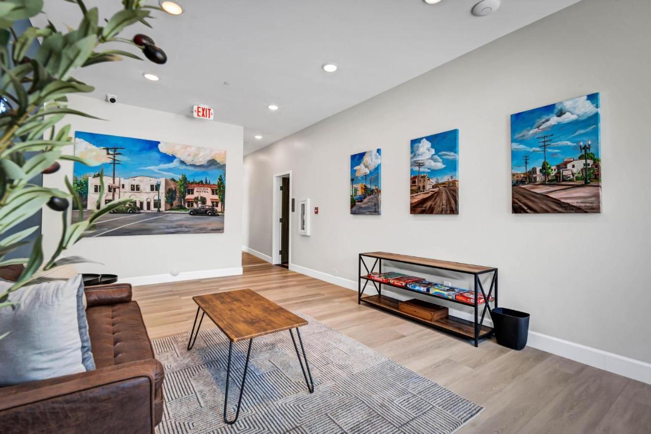 Two Bedroom-Queen In Master. Heart Of Downtown 비스타 외부 사진